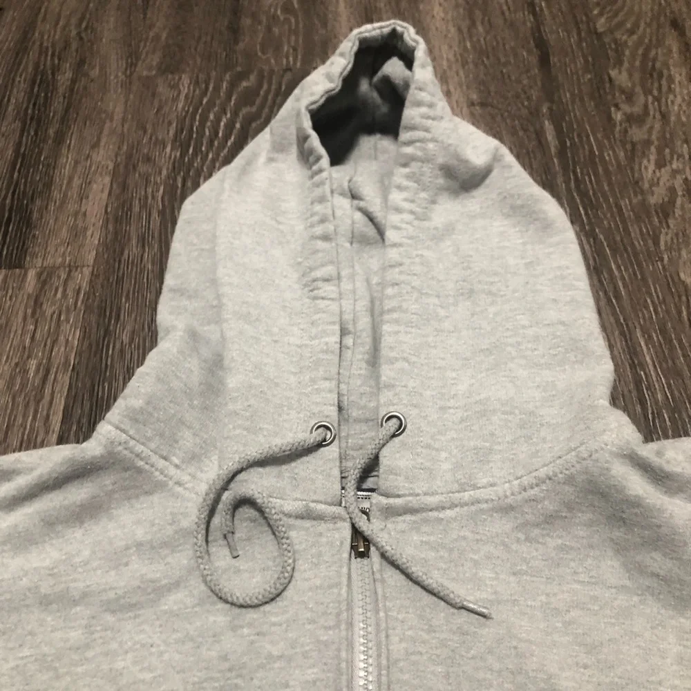 Pacific & Co. stay cozy
